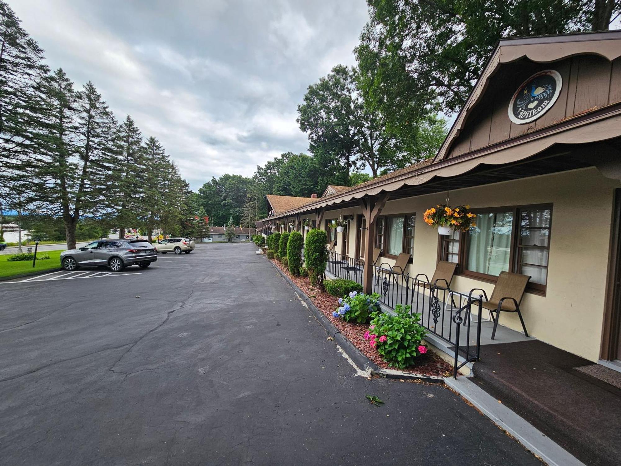 Motel Alpenhaus 2*